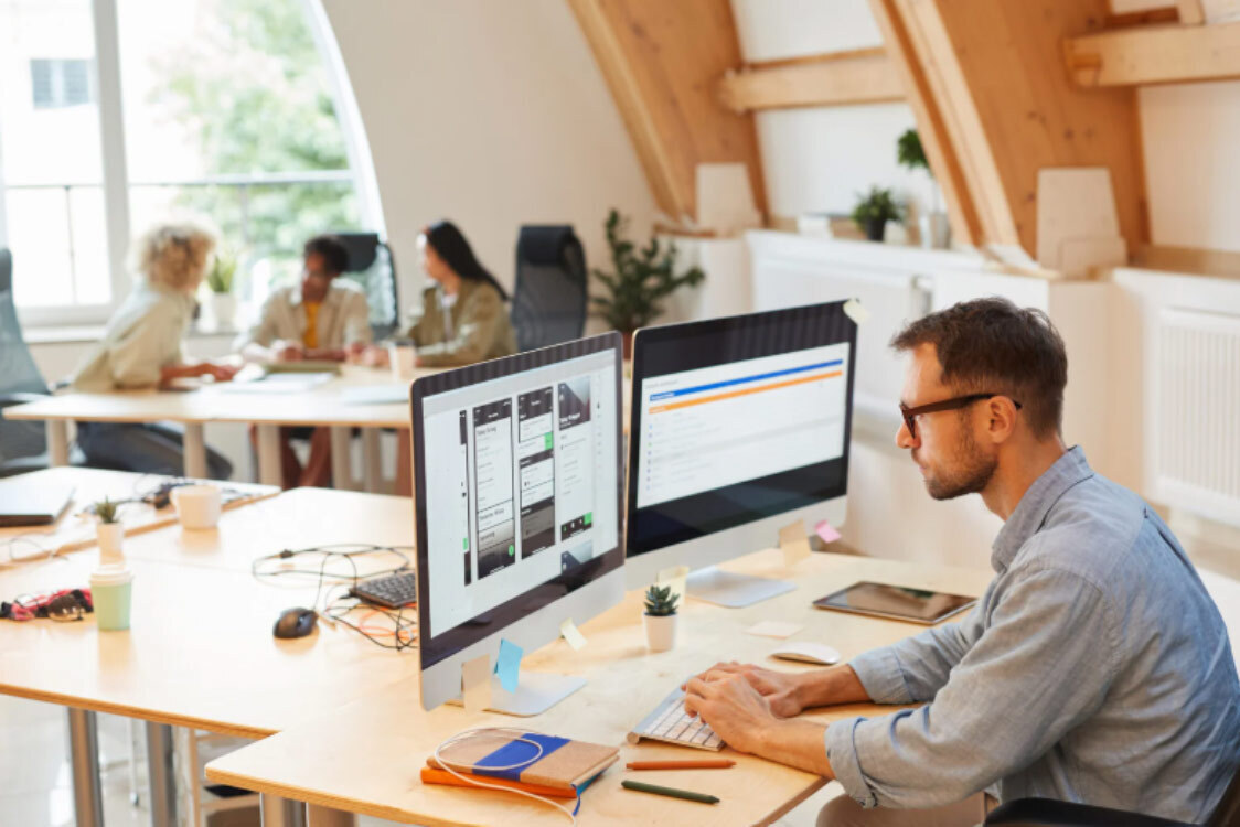 Testing and optimizing personalized content for AI web integration